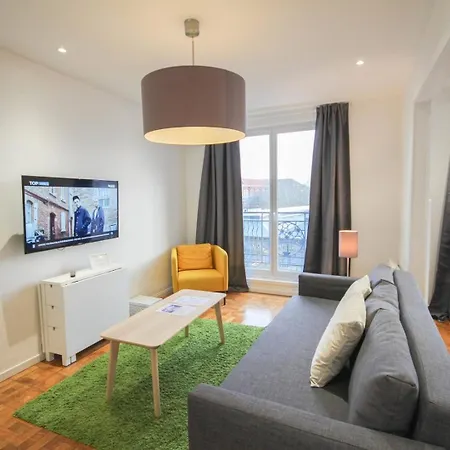 Wazemmes- Avec Balcon Et Vue * ליל